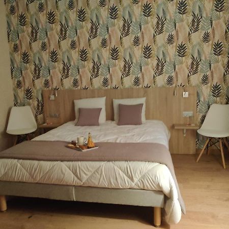 Hotel Cocon Des Lys à Saint-Louis  Extérieur photo
